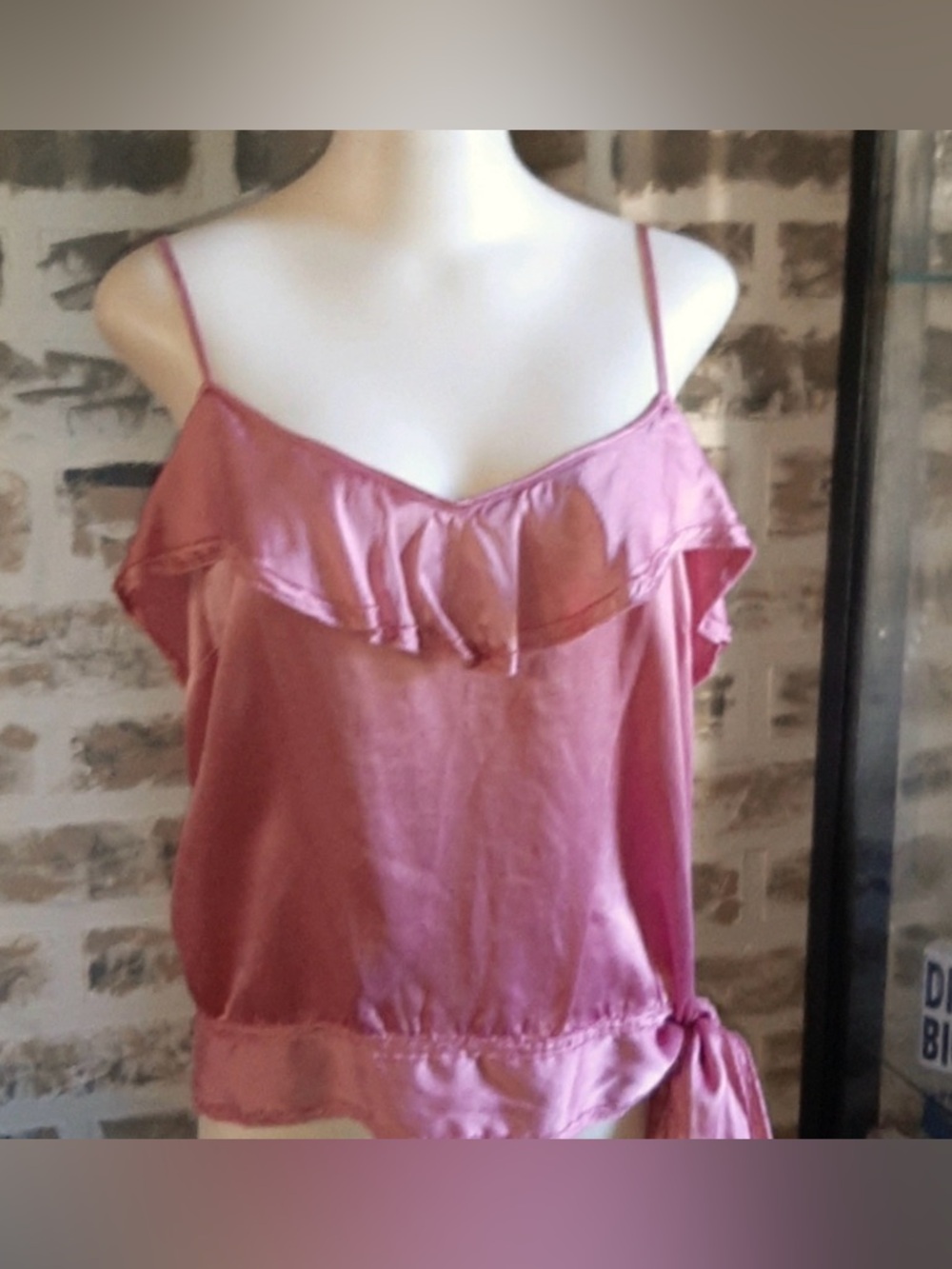 Banana Republic 100% silk Top